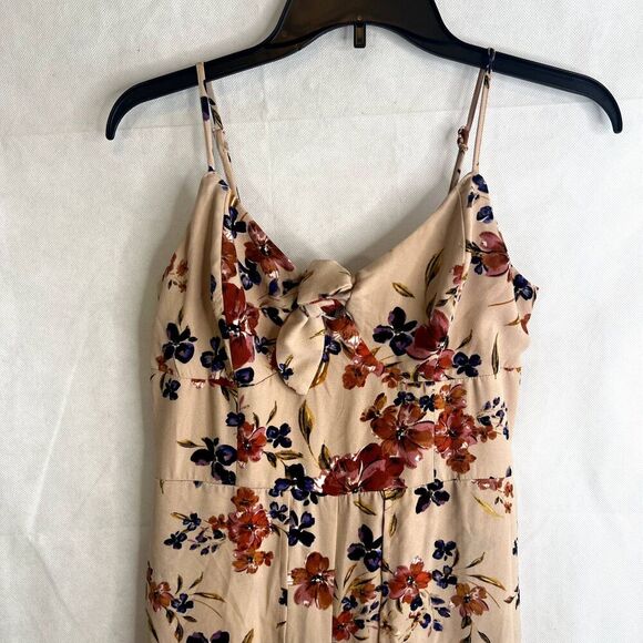 Xhilaration Cream Floral Print Wide Split Leg Halter Floral Jumpsuit Romper MD - Picture 2 of 12